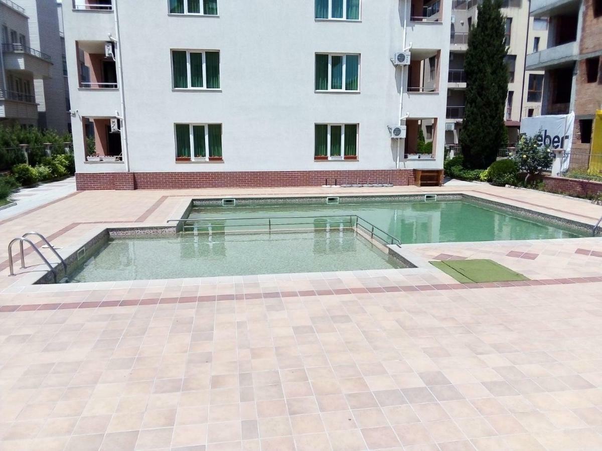 Apartment In Complex Tara Rawda Exterior foto